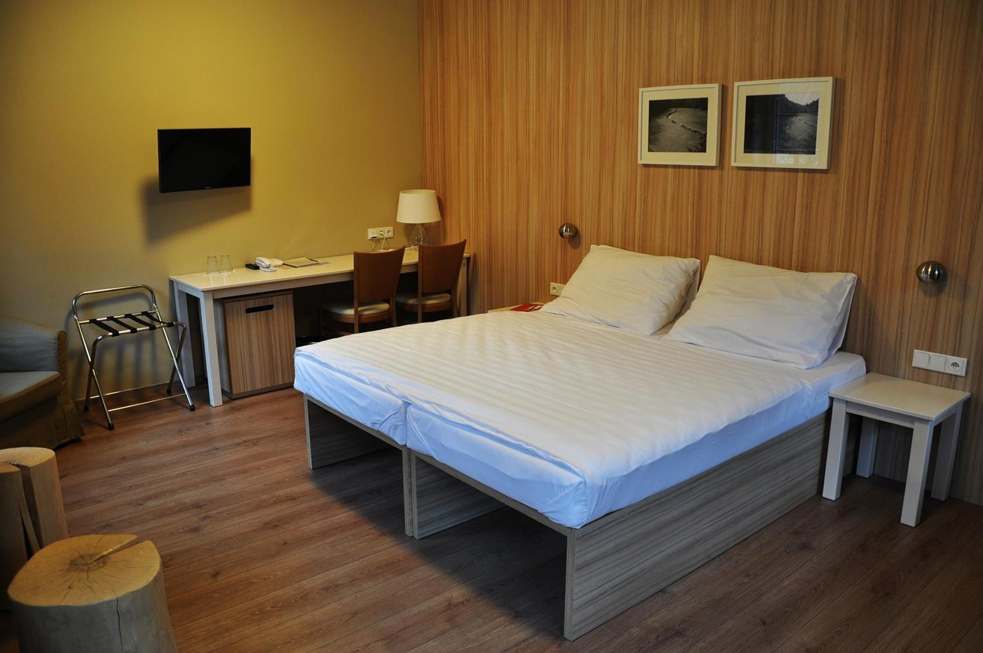 זאבז'ה Wellness Hotel Bozenov חדר תמונה