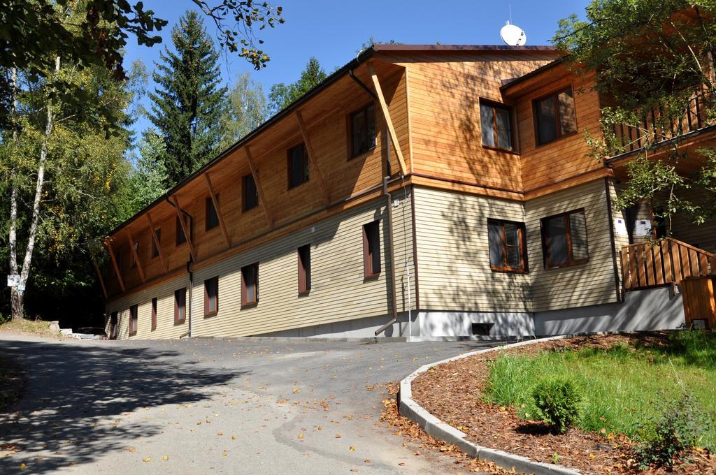 זאבז'ה Wellness Hotel Bozenov מראה חיצוני תמונה